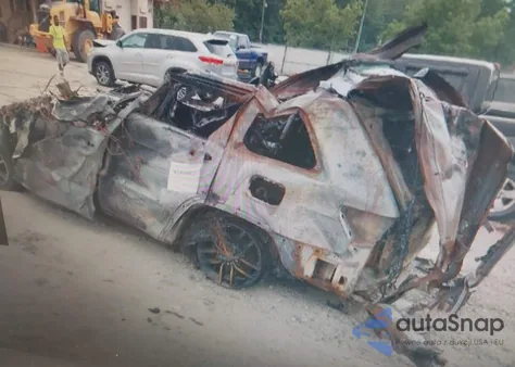 2018 Jeep Grand Cherokee Limited 4X4 from USA, damaged, VIN 1C4RJFBG6JC394511